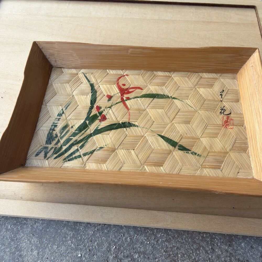 Saenz Hand Woven Bamboo Decorative Tray With Painted Floral Motif